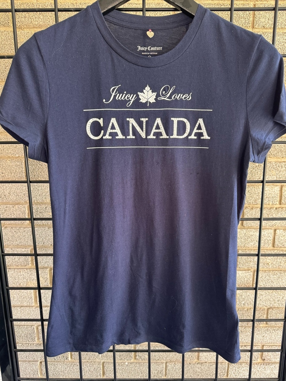 VTG Y2K Authentic Juicy Couture “Juicy Loves Canada” Rhinestone - S #2012